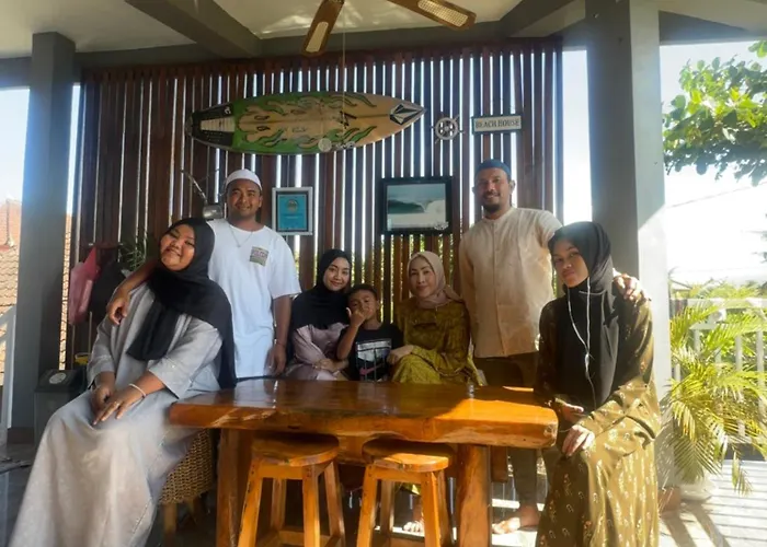Medewi Secret Surfcamp Pulukan