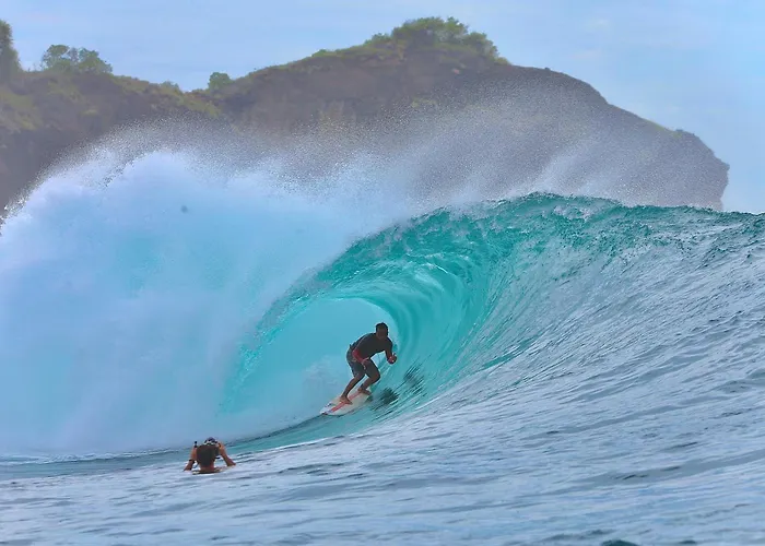 Medewi Secret Surfcamp Pulukan